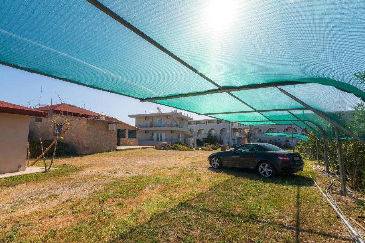 Georgia Apartments Kypseli Екстер'єр фото
